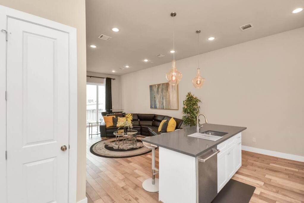 Beautiful Luxurious Houston Galleria Home Εξωτερικό φωτογραφία